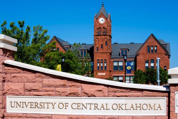 blakebautz's tweet photo. Excited to continue my academic and baseball career next Fall at the University of Central Oklahoma! #RollChos https://t.co/Lm0fw9mSFh