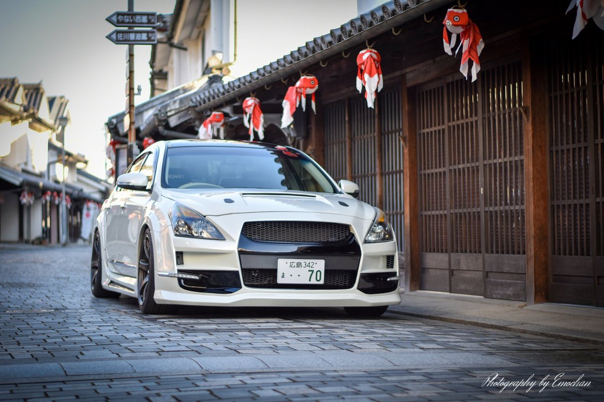 emochan_0070's tweet photo. 山口の柳井津にある白壁で撮影会してきました⊂( ・ω・)⊃
#teana #nissan #j32 #ativus #algus #rays #forged #te37_6061 #nikond5600 #日産 #ティアナ #ティアナj32 #lightroom https://t.co/yB03xbMcUG