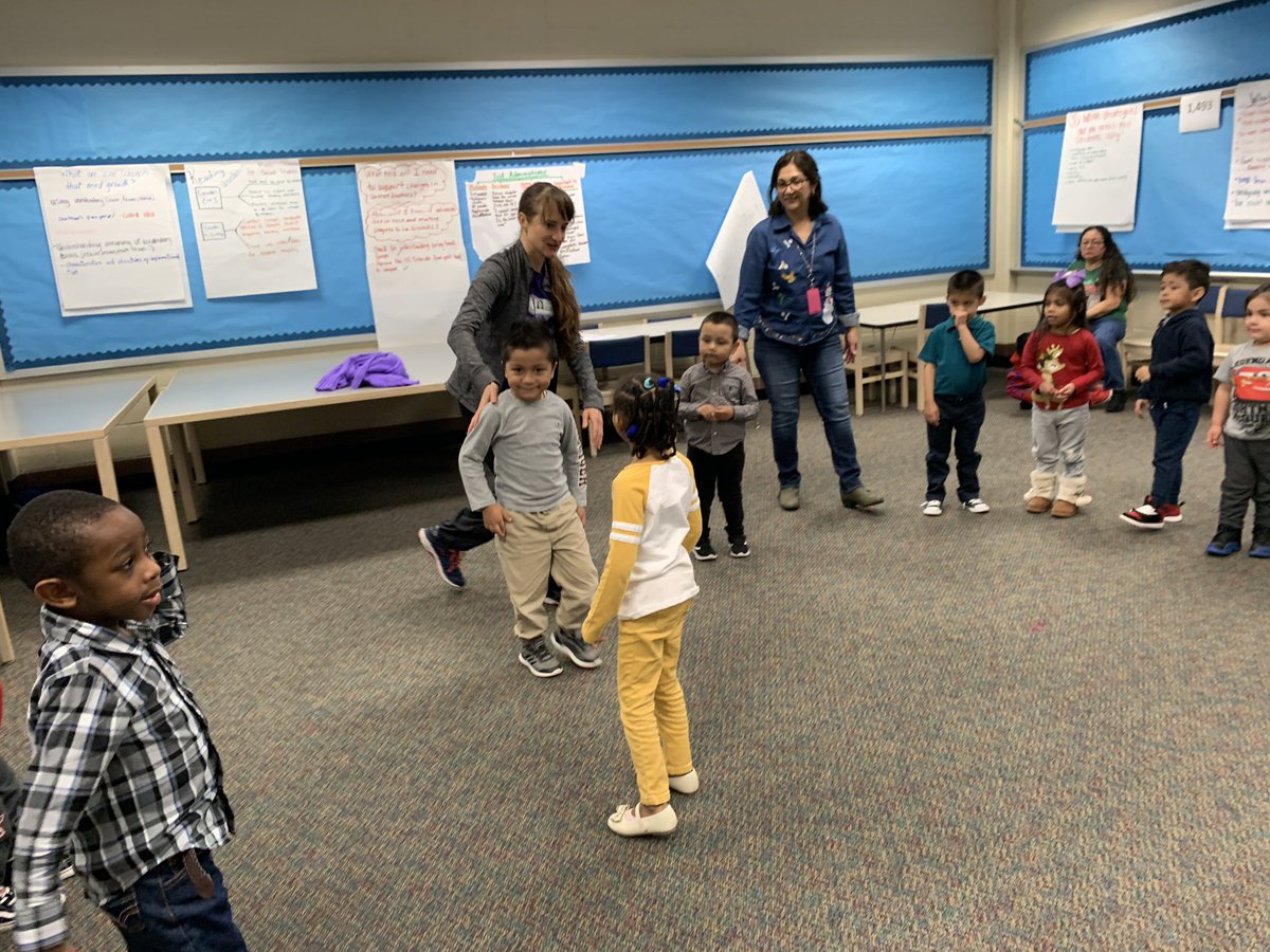 MurdoxMR's tweet photo. Thank you Teacher Lara of @HoustonBallet for being with us today and for the next 3 days. #MissionPossible #PPCD #AdaptedDance https://t.co/9uTPEbTsse