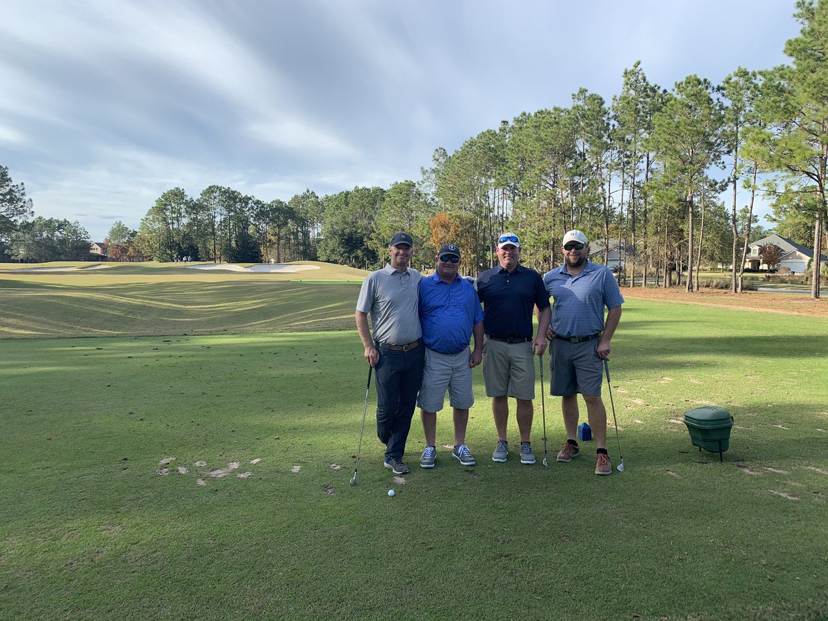 32086Chris's tweet photo. Thanks to Twitterless Keith for hosting the #NFGCSA #ToysForTots Christmas Tournament. The course was awesome and the greens were PURE. https://t.co/uYWnxBp3QI