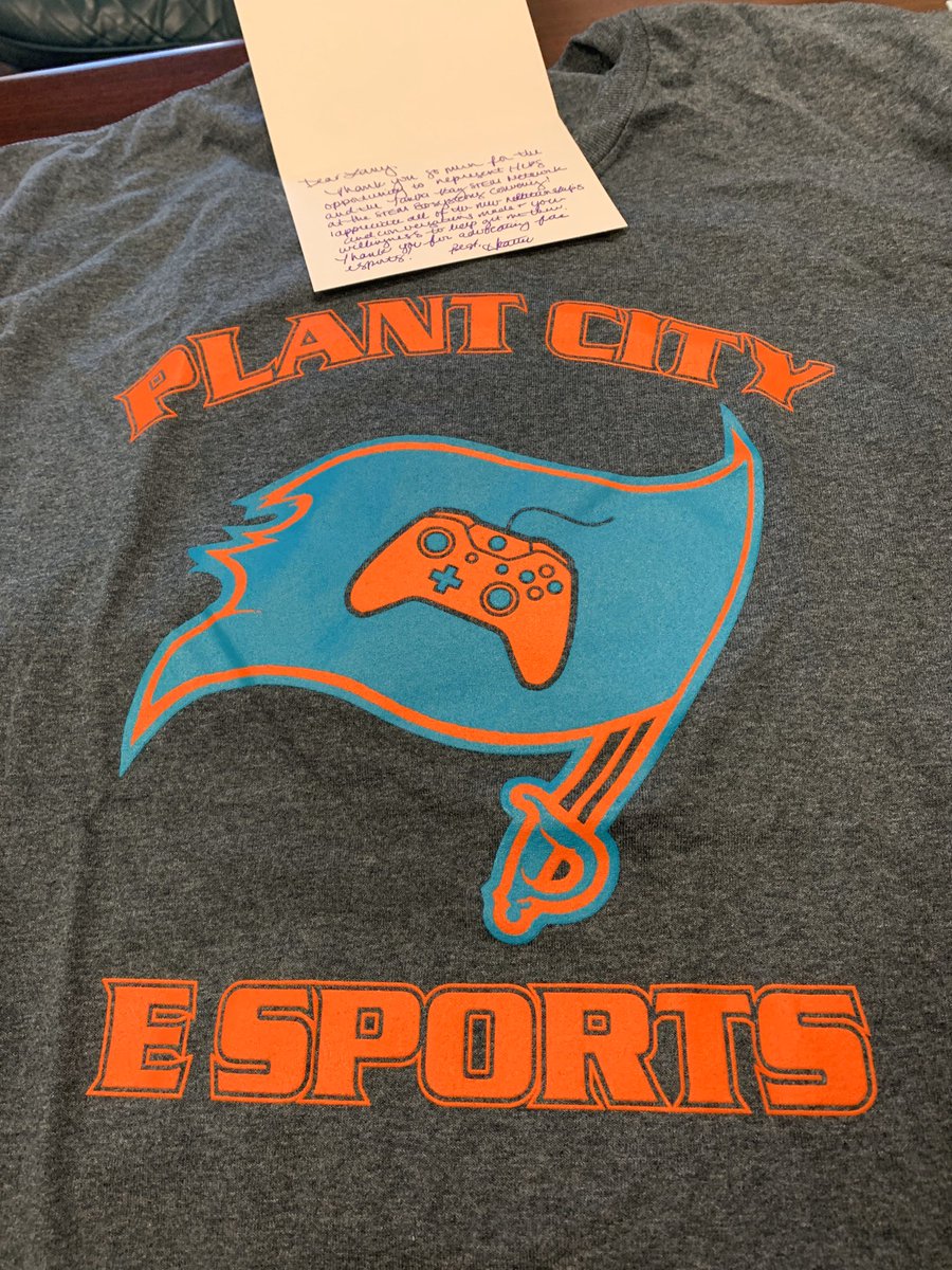 TampaBaySTEM's tweet image. Thanks for the ♥️ during #CSEDUWeek @hlhanks 😘💻🚀💻🚀 @NASEFeduFlorida @NASEFedu @geraldrsolomon @laylah @HcpsTeach @HCPSCTAE @JeremeMonette @Michelle4EDU @educationUSF @esports_emerald @BdaleESports @TampaBayEsports @ESPN_Esports