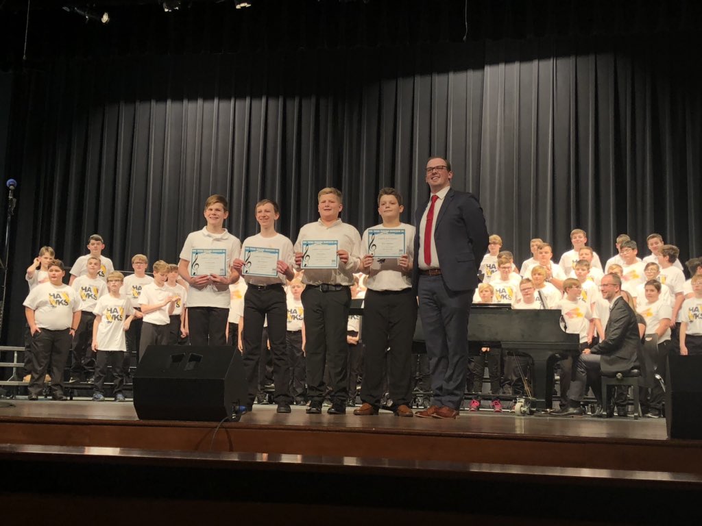 AnkenyParkview's tweet photo. Fantastic performance tonight by our 7th grade Bass Clef choir!  Congratulations on your Ankeny debut, Mr. Sponder! Also, congrats to the boys selected for the OPUS honor choir! @PVMS_Music https://t.co/keWZcmAaZ4