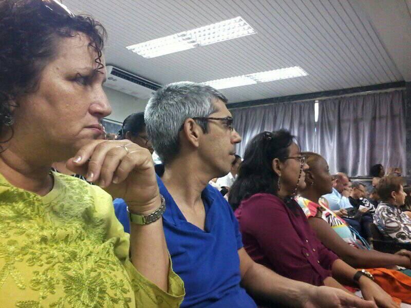 El 06 de Diciembre, la #Filial de la #Academia de #Ciencias de Cuba en Holguín y el CITMA, participaron en el Taller "#Fidel entre nosotros" y sobre la arbovirosis, efectuado en la Universidad Médica de Holguín. <a href="/DiazCanelB/">Miguel Díaz-Canel Bermúdez</a> <a href="/ElbaRosaPM/">Elba Rosa</a> <a href="/DrRobertoMOjeda/">Dr. Roberto Morales Ojeda</a> @jcienciaencuba