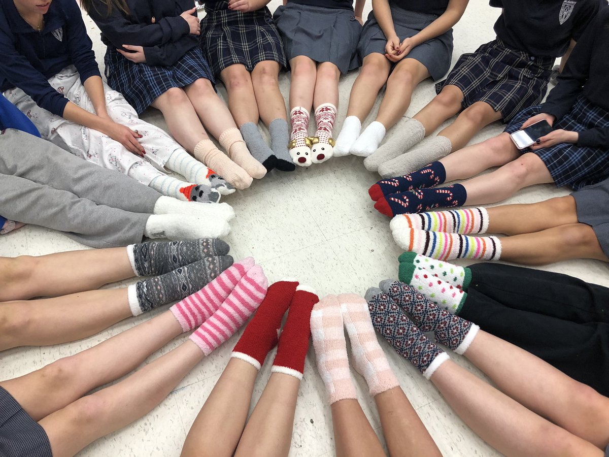 mac__mel's tweet photo. Mac Mel is starting the Christmas season off the right way- with fuzzy socks!! https://t.co/A9BJHdryx9