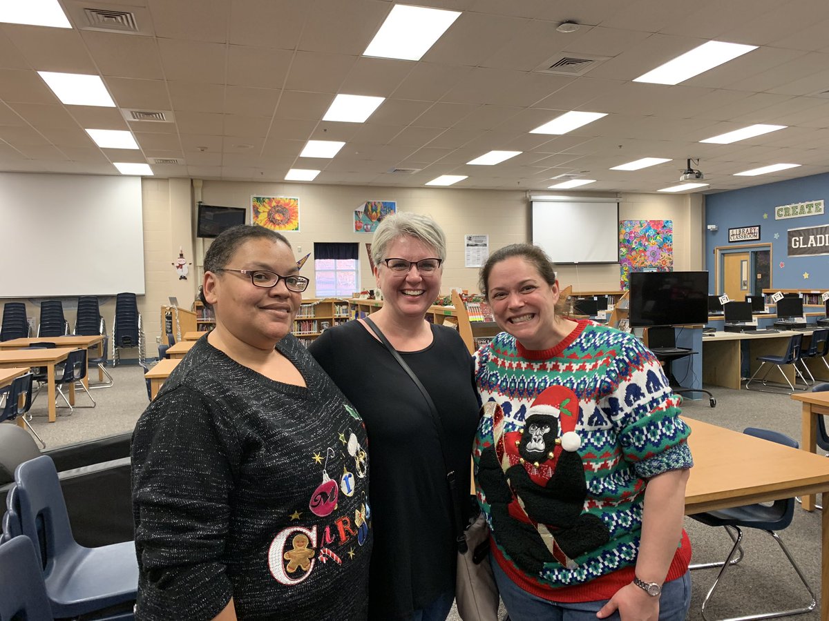 JamieLTenorio's tweet photo. Faculty holiday party today at HGMS!!  Great to spend time with my awesome colleagues!  @NISDGARCIA https://t.co/97rIJXVixU