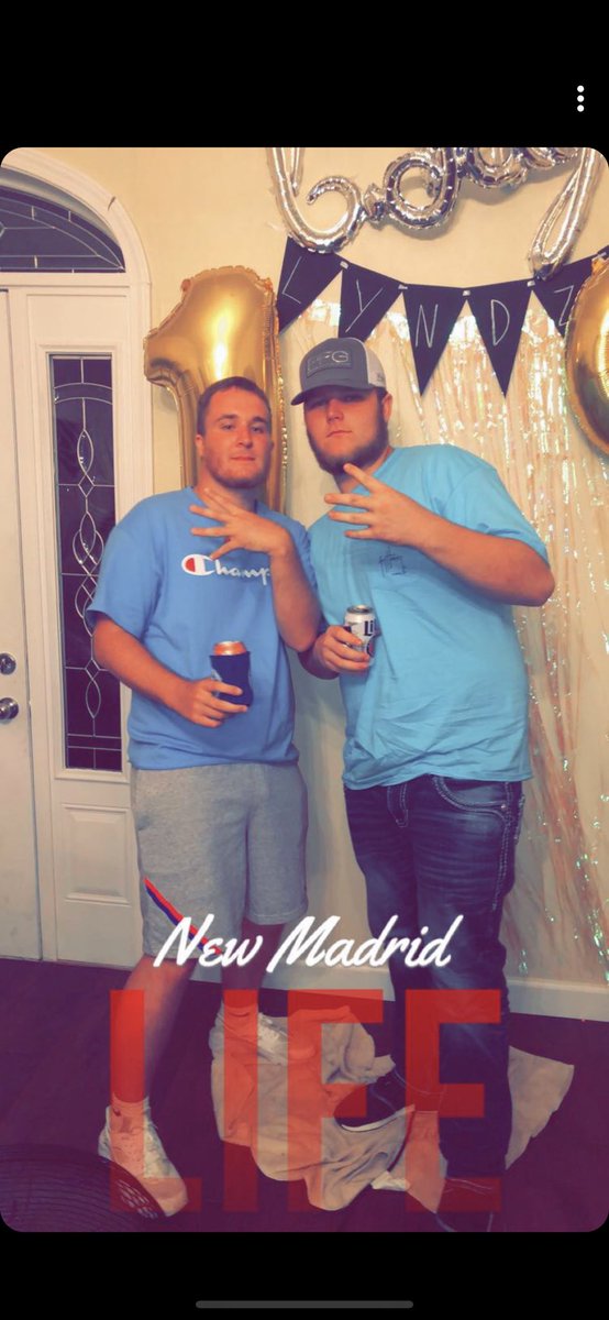 cpullum18's tweet photo. Happy birthday bruh @MartinezLandon https://t.co/UrM2qtnbg0
