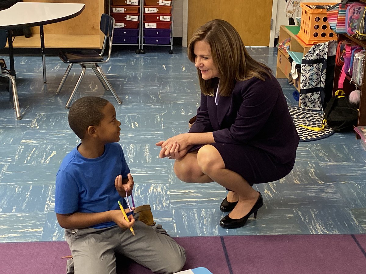jminga76's tweet photo. We had a great time showing our visitors what we know and do everyday @WCE_HCS.
#CelebrateLearningInHCS 
#ExpectExceptionalHCS https://t.co/a3Nt62DfIB