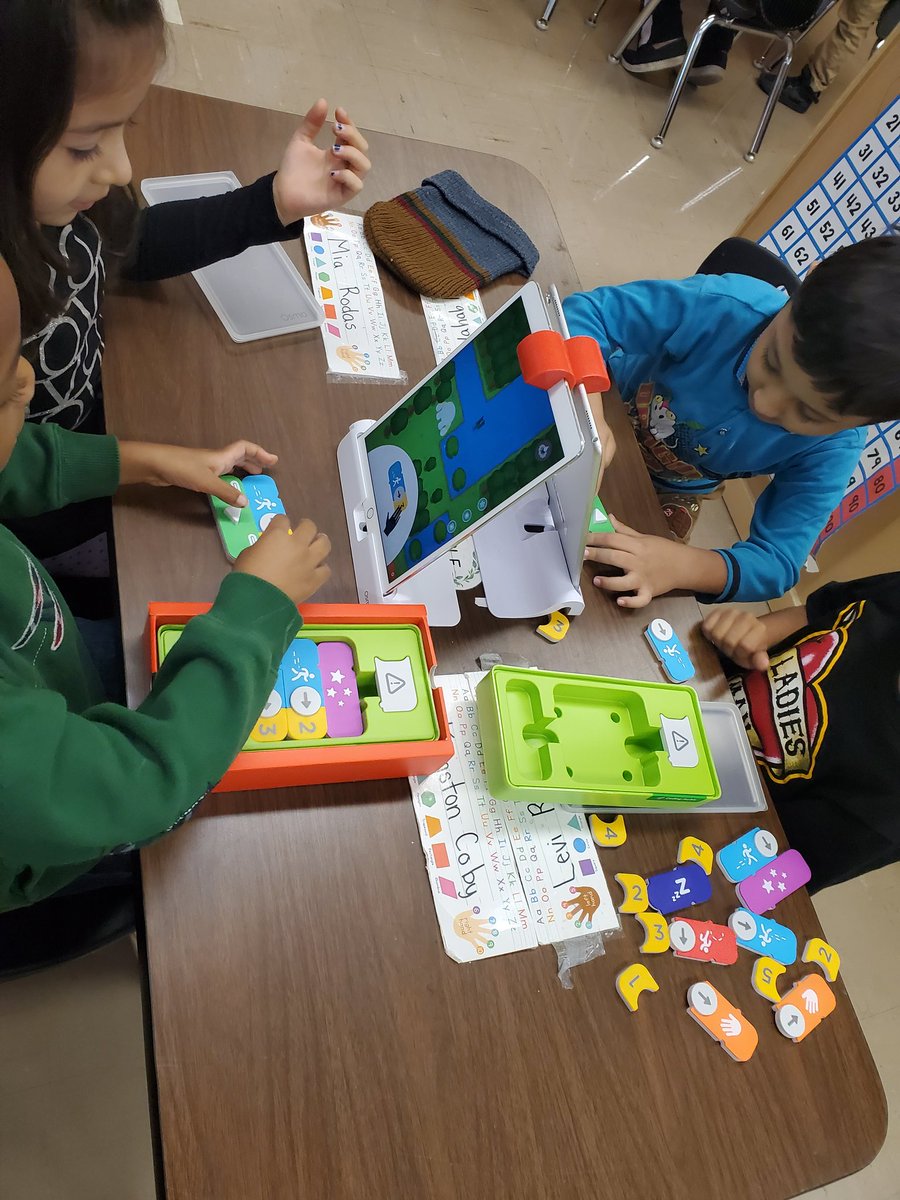 We are off to a great start for this weeks #HourofCode2019 ! Today we  explored with @PlayOsmo Awbie and Code Jam and @codesparkapp. @AISDECRocks @StElmoMustangs @AISDTech