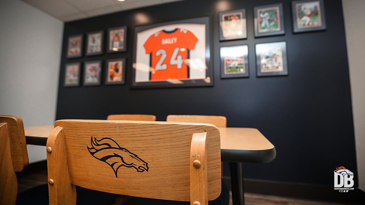 Our annual @denverrescue Christmas party began with a little bit of a surprise … Presenting the newly-renovated Denver Broncos Youth Center! 👏