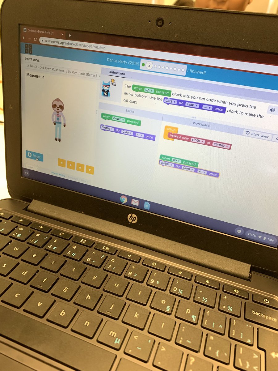 Ms_MacKenzie8's tweet photo. We participated in the Hour of Code today in grade 5!! #HourOfCode #HourOfCodeNS @basinviewdrive https://t.co/wTeyW6vsSj