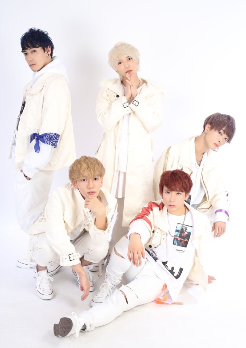 ciyst_1021's tweet photo. ◾️イベント情報◾️
CIYST×N.E.O
Factory 2マン無料公演❗️
12月15日(日)
会場:秋葉原Factory
千代田区神田練塀町70第二横島ビル3F
入場無料!ドリンク代¥500
▼整列開始14:00/整理番号配布14:20
▼OPEN14:30/START15:00
※終演後特典会有り!
是非皆さんお越し下さい!
#CIYST
#N.E.O https://t.co/WfUqbzJWk1