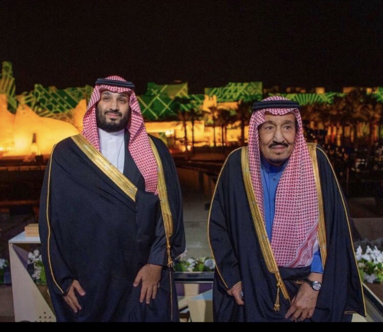 الجمعية التعاونية الاستهلاكية 
بالفرعة(ال موسى)
 ترفع التهنئة
لخادم الحرمين الشريفين
 الملك سلمان بن عبدالعزيز آل سعود ولسمو ولي عهده الأمين - حفظهما الله - بمناسبة صدور ميزانية العام المالي 1441 / 1442 هـ .