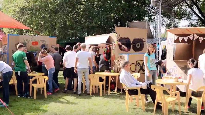 #FoodTruck encourages individuals to join in the #teambuilding, be creative on making task by task, and recognize their strengths. The learning outcomes are (1) Promote brand awareness, (2) Energise your teams, (3) Get creative, (4) Improve Project Management Skills.