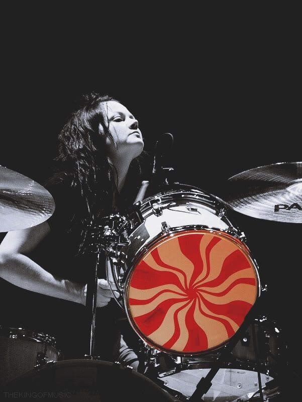 Happy birthday, Meg White.      