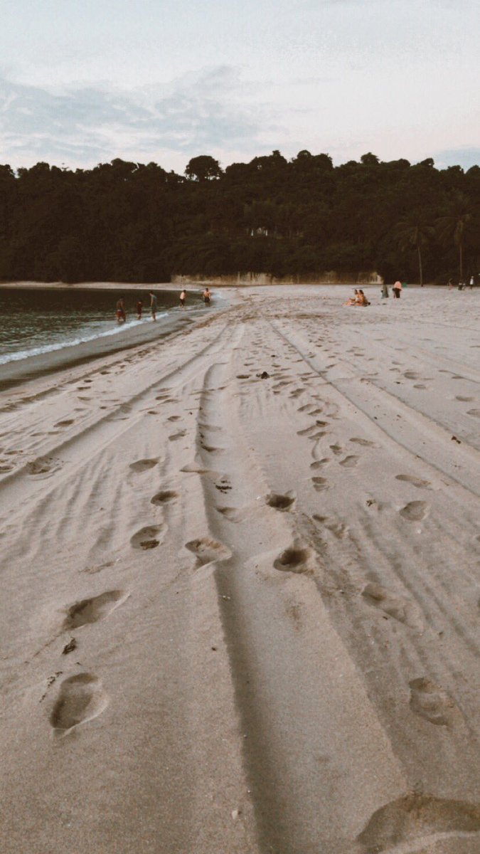 andrelagdameo's tweet photo. there’s something about the beach that is good for the soul. https://t.co/E4WG9suiJ3