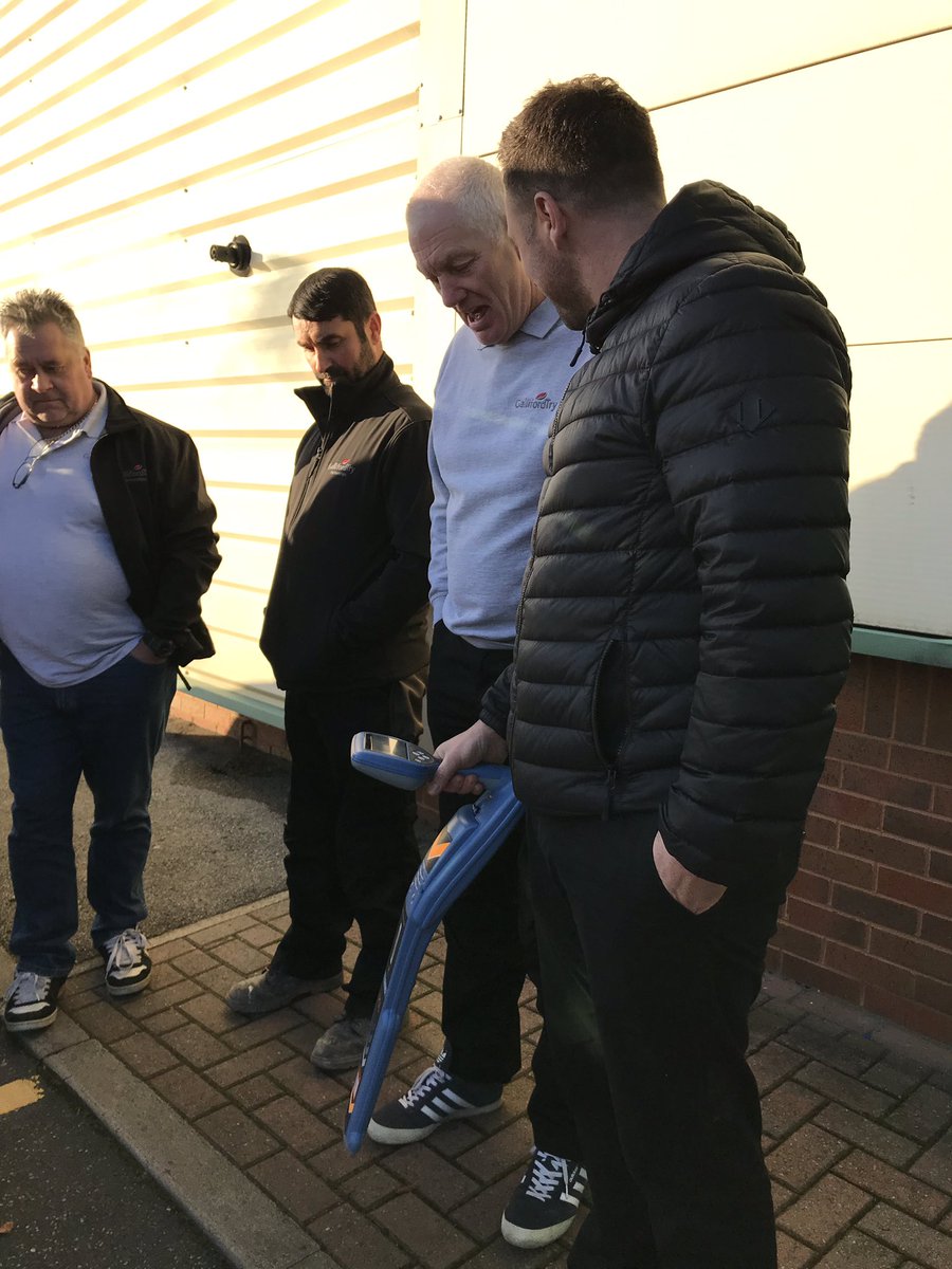 JMteamvistry's tweet photo. Another session of the Utilities Services Coordinator training took place in the @gtpartnerships Yorkshire office yesterday with another 7 Site Managers. The course was a mixture of workshop style delivery and practical demonstration. Great course! #training https://t.co/ggIFcwZ0o4