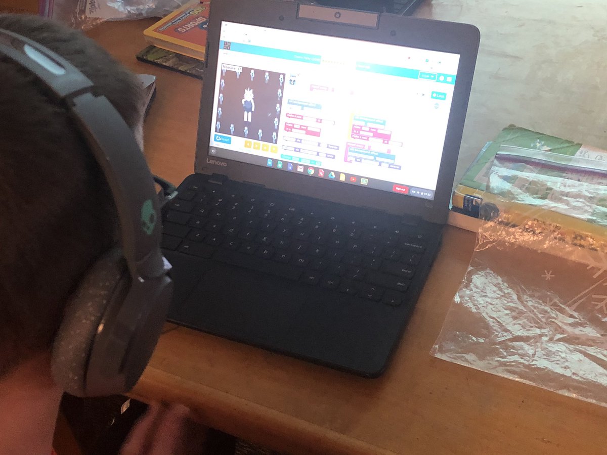 JetsSteam's tweet photo. Participating in the hour of code K-4.  Learning to block code using https://t.co/XN97brgZV0 and what type of jobs are available to those who learn the skill of coding.    @hourofcode #jetpride #Ocssuccess https://t.co/3pQKXKxsae