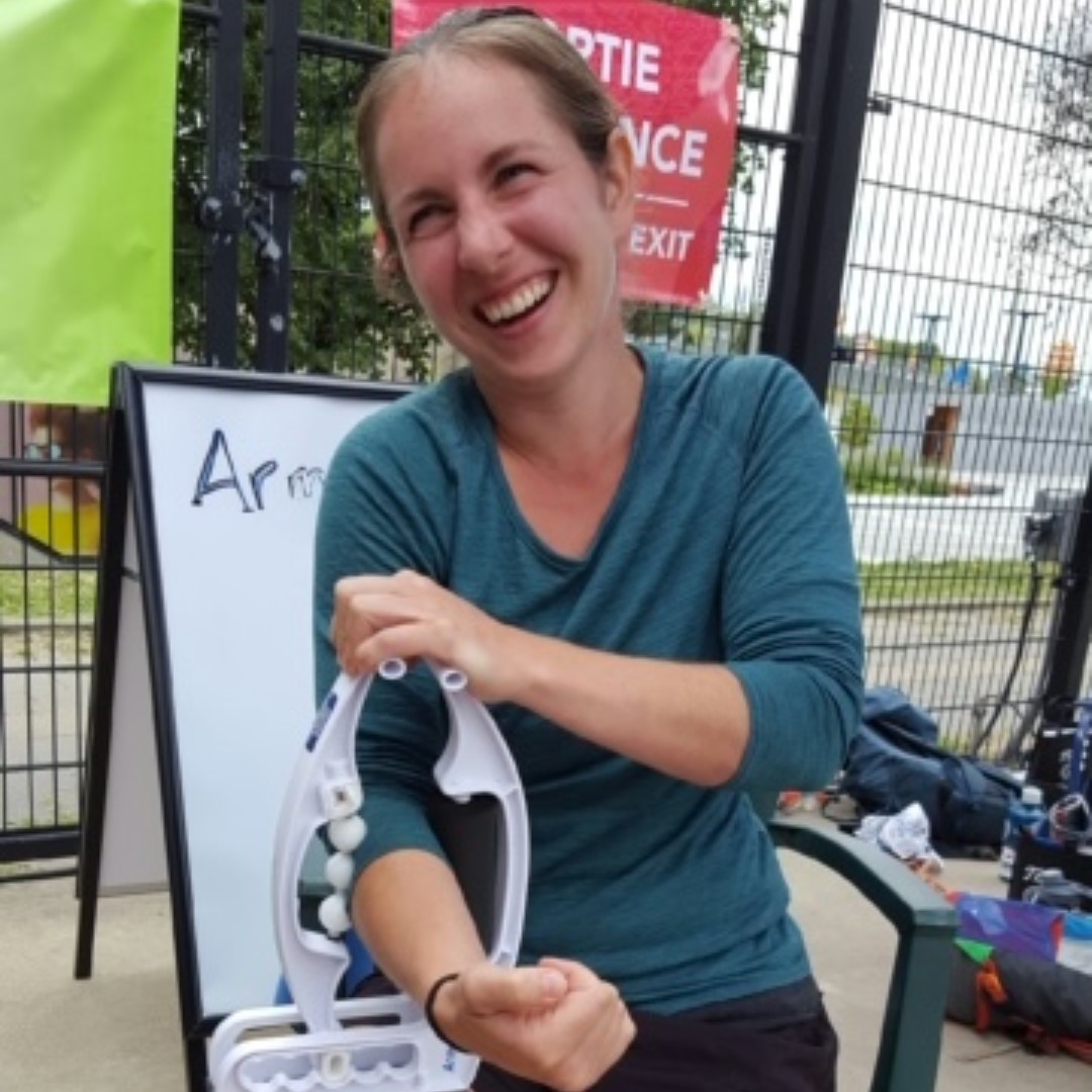 ArmaidCo's tweet photo. Giving Armaid a try at the Psicobloc Open Series.   #climb #climber #armaid #dowhatyoulove #techniqueiseverything https://t.co/JquwkrG4lC