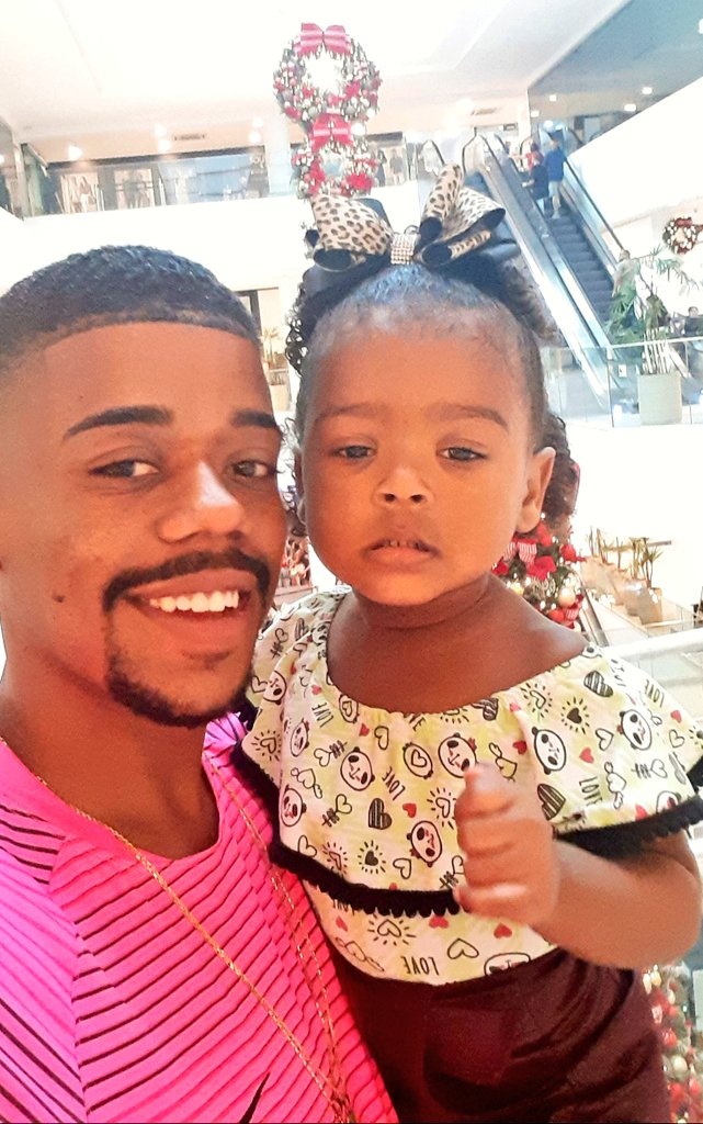 MbPsico's tweet photo. Filha do papai, pai te ama bb 😻💞🙌😇 https://t.co/yWI7eeLiiN