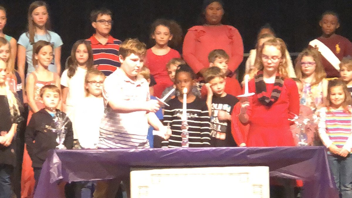 DrJanetWright's tweet photo. Grooming young leaders.  Pioneer Elementary School Student Council Induction Ceremony!!! @PEStangs #BuildingtheBestSPS #Mustangsmatter https://t.co/KFc9r9peV2