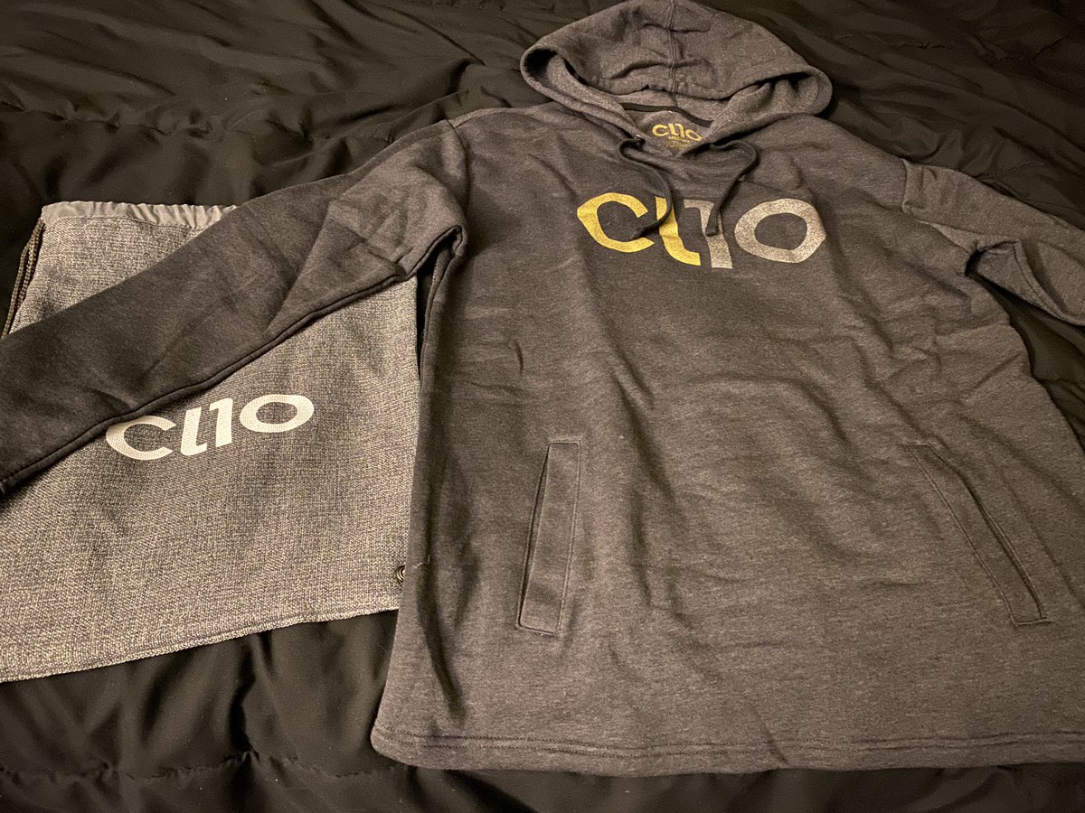 CoachG_14's tweet image. When that new @CarliLloyd swag comes in the mail 😁😏 #ChristmasCameEarly #TooLegit! #EmptyTheTank #CL10
