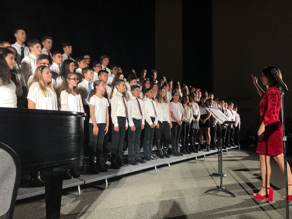 Rose Marvel tweet media