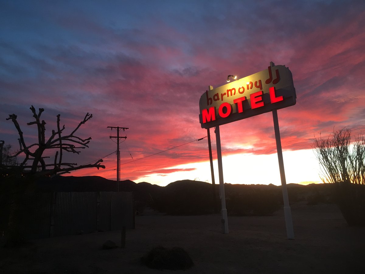 Harmony Motel tweet media