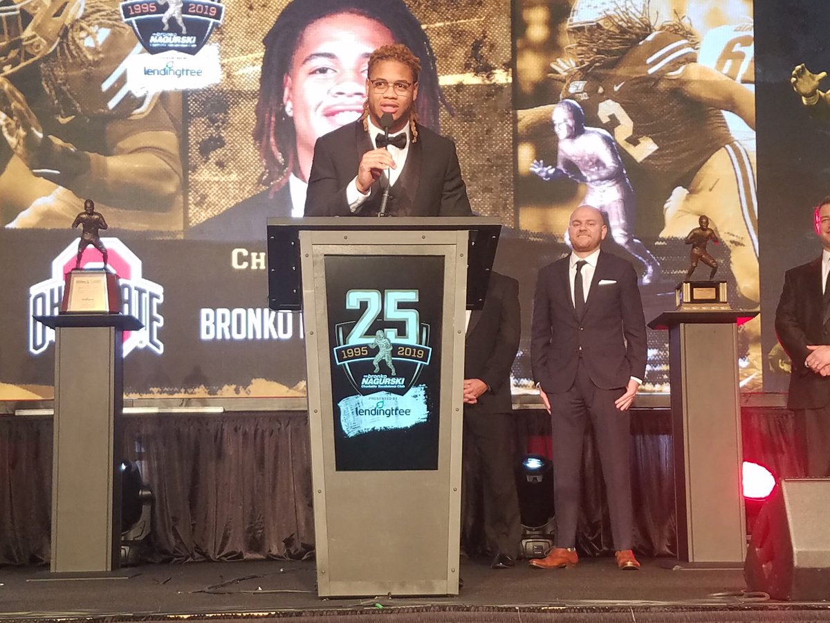 OhioStateFB's tweet photo. Buckeyes everywhere in Charlotte tonight to celebrate @youngchase907 winning the @NagurskiTrophy 🏆 https://t.co/GI6kt9S3WV