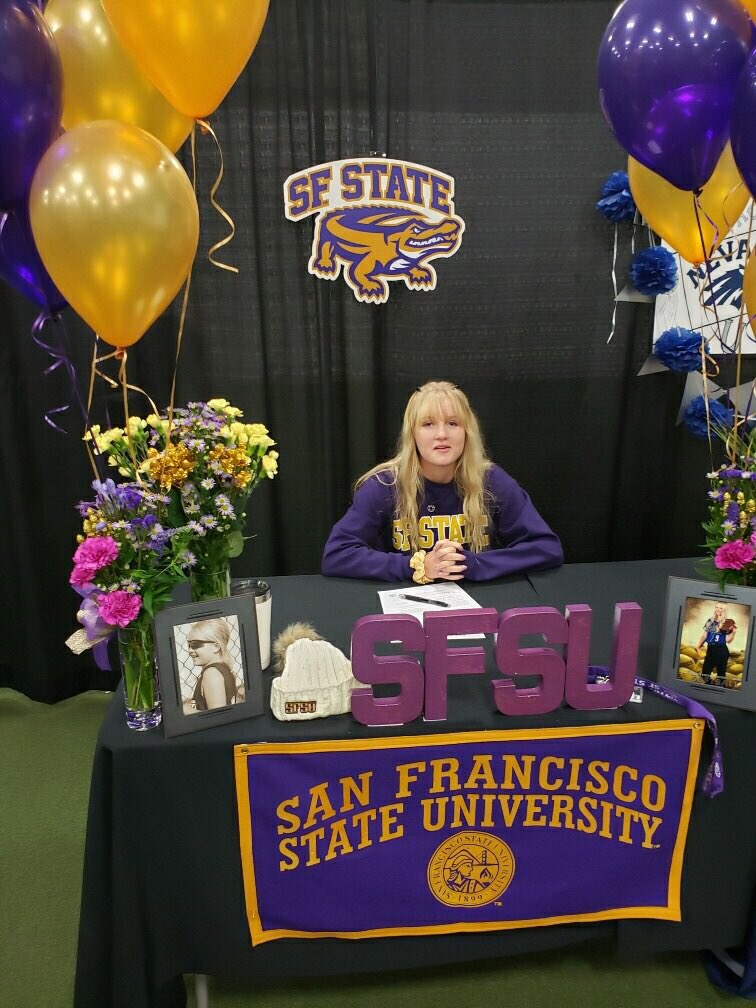 nvbatbustersam's tweet photo. Congratulations @ryliemill on signing your NLI this weekend @SFState_Gators @SFState_SB https://t.co/dU0KeZR0cg