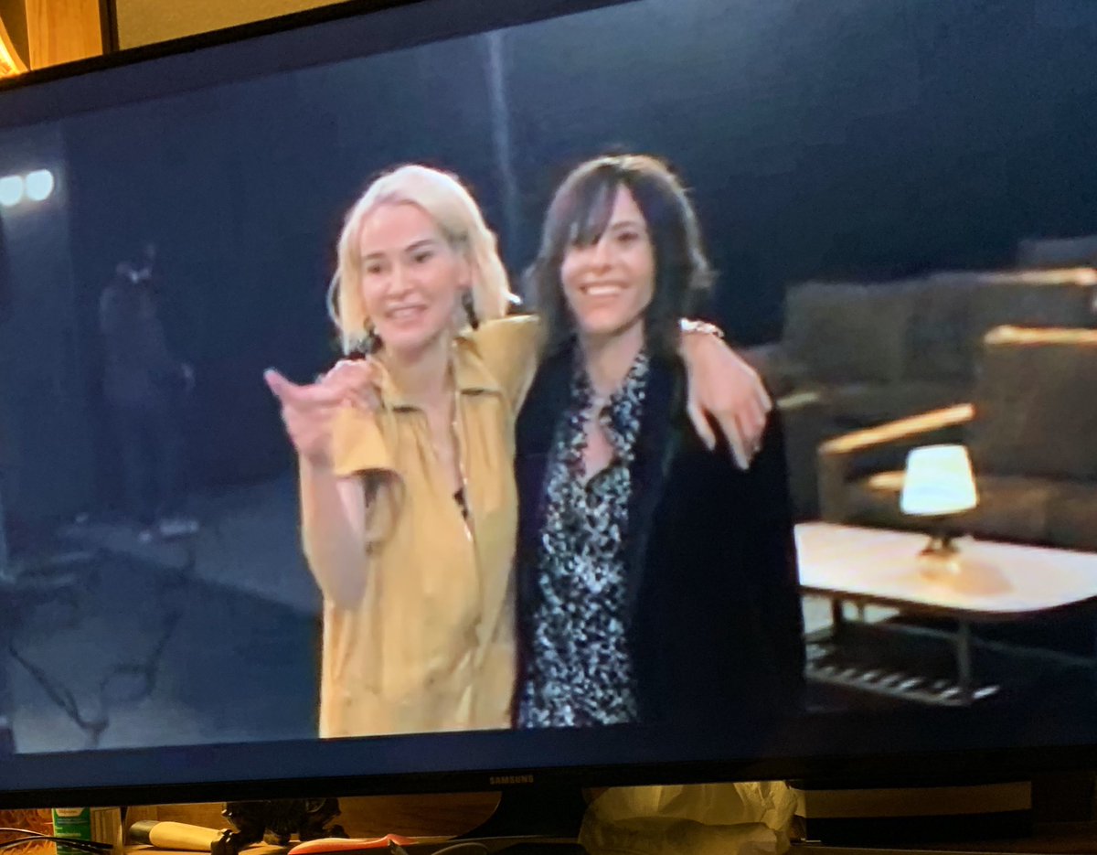 LezVanDyke's tweet image. Life is great. It truly is. @SHO_TheLWord is back. #TheLWordGenerationQ #samequeers #sameproblems