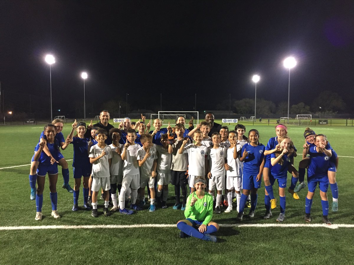 AHFCGirls's tweet photo. AHFC 08G pre ecnl played 09B pre ecnl great game ⁦@ahfcsoccer⁩ https://t.co/J6r1Apztzi