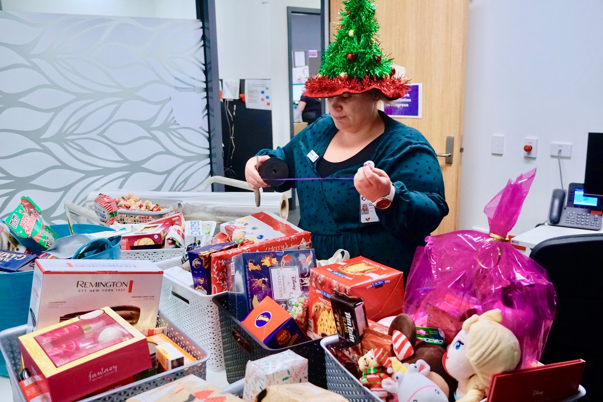 PeterMacCC's tweet photo. Peter Mac's Elves (aka the Social Work Department) have been busy packing hampers to give to patients doing it tough this Christmas. The team has collected 50 hampers with all items donated by staff from across Peter Mac. Well done team! https://t.co/3cl9hoyqYn