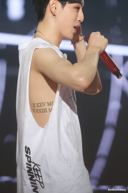 진 🆔 on Twitter: "MARK x TATTOOS 🖌 ┆ an appreciation thread ┆ let's sneak a peak into Mark's tattoo collection #GOT7 #MarkTuan"