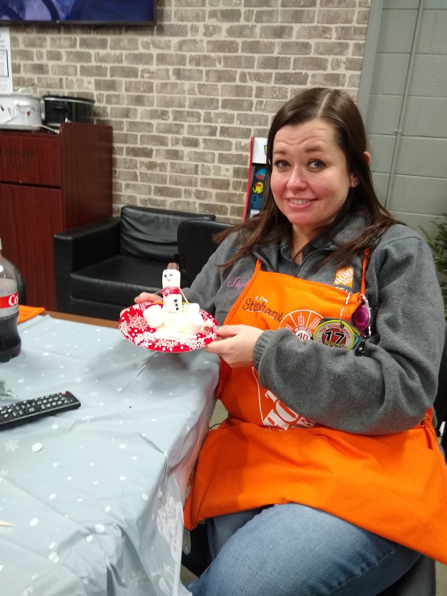 Do you want to build a snowman? We do here at 2729. 12 days of Christmas #MWDEC2019 @HallSteph36 @dennissanders13 @jason_stubbe <a href="/dartonsmommy07/">Jennifer Schiller</a> <a href="/McFarrenGary/">Gary McFarren</a> @SWHR33