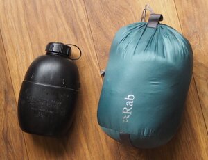 rab_equipment's tweet photo. "The Electron Jacket is a great option if you need a highly packable, lightweight warm layer and want to encapsulate a fully protective layer in one garment."

Thanks to @HowlBushcraft for the review 🤙

https://t.co/2iNE5qTaH6

#WeAreRab #ElectronJacket https://t.co/Wz3MhltvQG