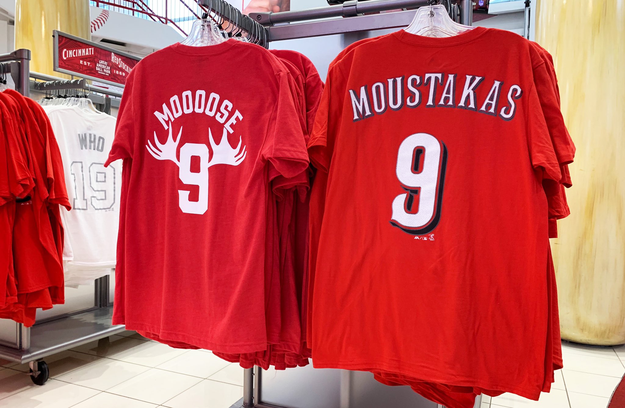 mike moustakas reds shirt