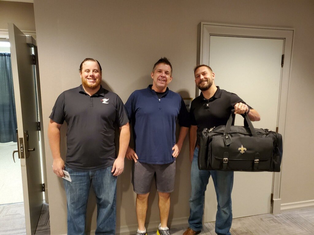 Congratulations to <a href="/USArmy/">U.S. Army</a> SGT <a href="/zenSammyB/">Sammy B</a> for winning a trip at the 2019 #AMilitaryTribute <a href="/The_Greenbrier/">The Greenbrier</a> to New Orleans to see the <a href="/Saints/">New Orleans Saints</a> take on the <a href="/Colts/">Indianapolis Colts</a> courtesy of #Saints Head Coach <a href="/SeanPayton/">Sean Payton</a>! #EverydayHerosSweepstakes 🇺🇸