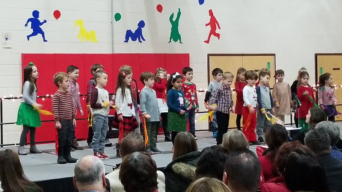 _htsd's tweet photo. Edison Winter Program https://t.co/BBiH464ztu