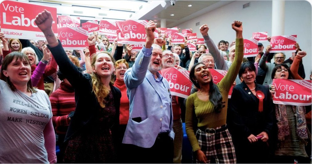 JamesUndy1's tweet photo. Labour should proscribe the display of clenched fists unless you’re occupying a shipyard. https://t.co/54KBwH7CbF