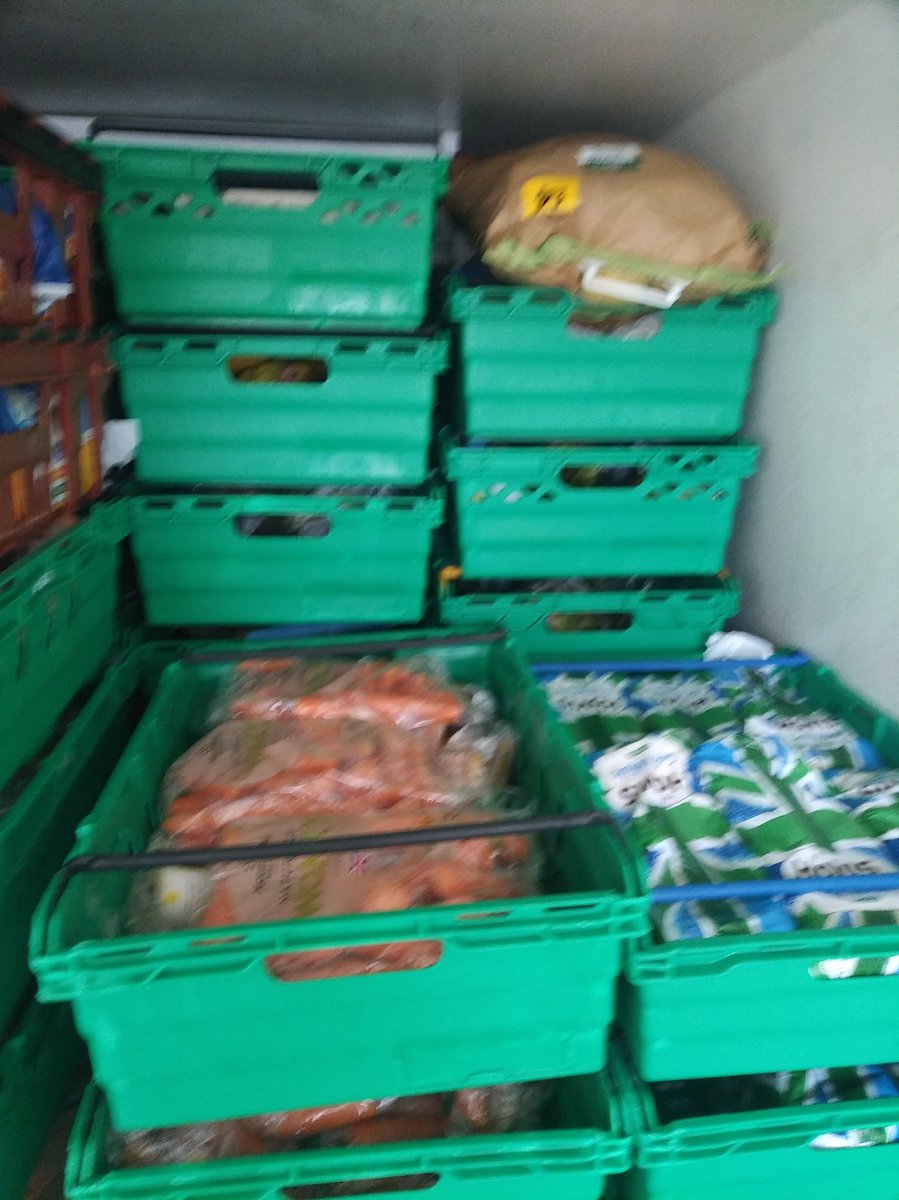 FoodAWARE's tweet photo. Huge thks @morrisons Cortonwood in #barnsleyisbrill 4 latest surplus food for #southyorkshire community projects e.g. -

@MexboroFoodbank @tmfoodbank @MaltbyFoodbank @DenabyFoodbank @dearnevalleypdc @MyDoncaster #SmileDayOpps Mexborough + Denaby &amp; Conisbrough Family Hubs &amp; more! https://t.co/0bP9C5jgsO