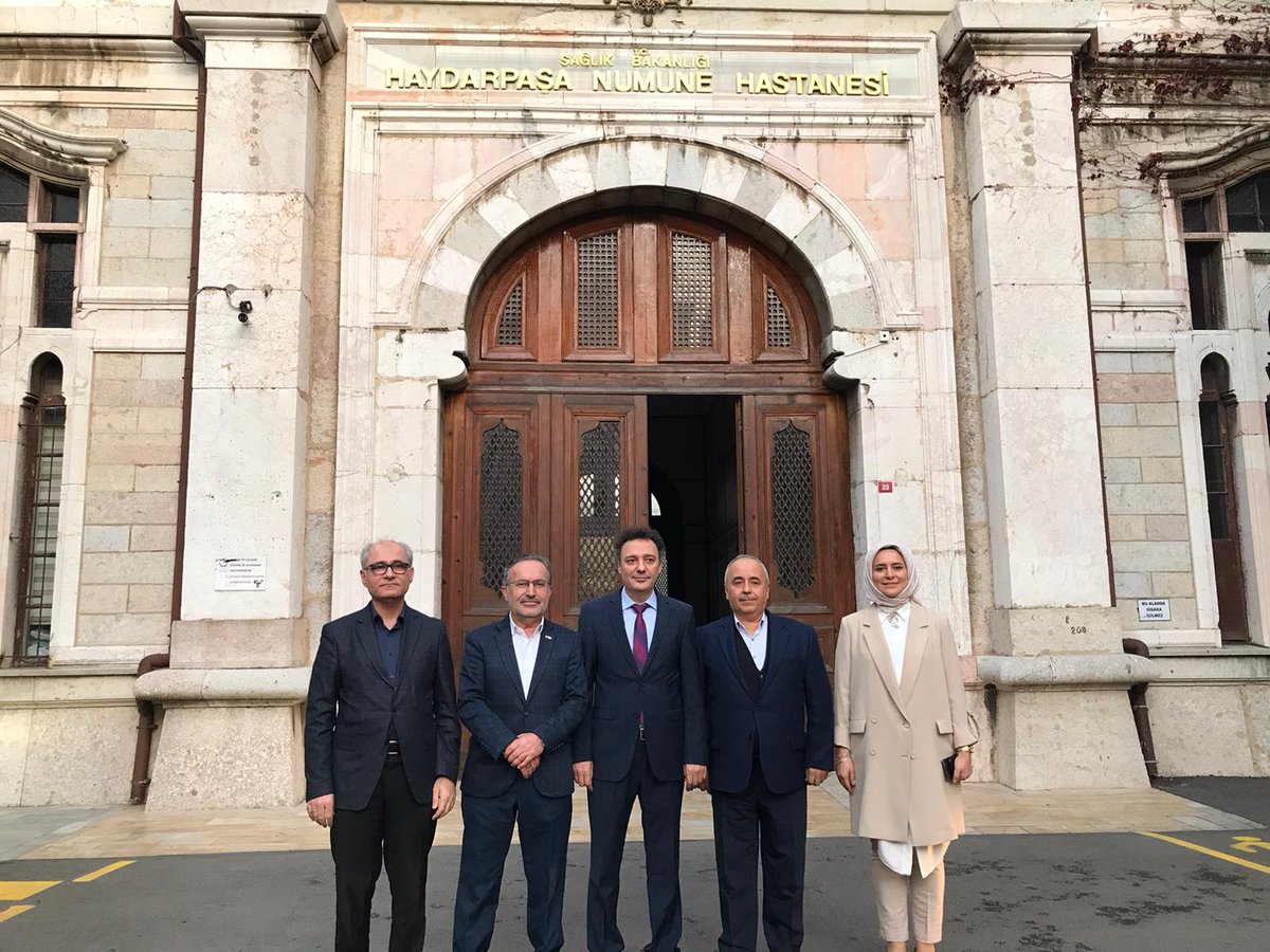 Genel Başkan Yardımcımız İsmail Hakkı Turunç, Genel Sekreterimiz Hüseyin Can ve Genel Sekreter Yardımcımız Murat Ellialtı, İstanbul Haydarpaşa Numune Eğitim ve Araştırma Hastanesi Başhekimi Doç. Dr. Aytekin Kaymakcı’yı makamında ziyaret ettiler.