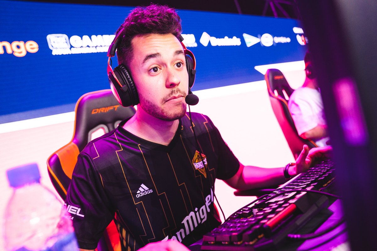 La primera vez que te paran las balas con las espaditas: