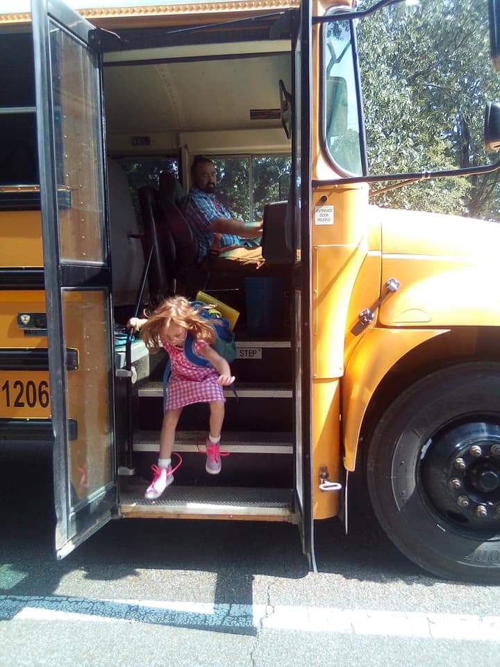 ruby_christy's tweet image. First day of big kid school