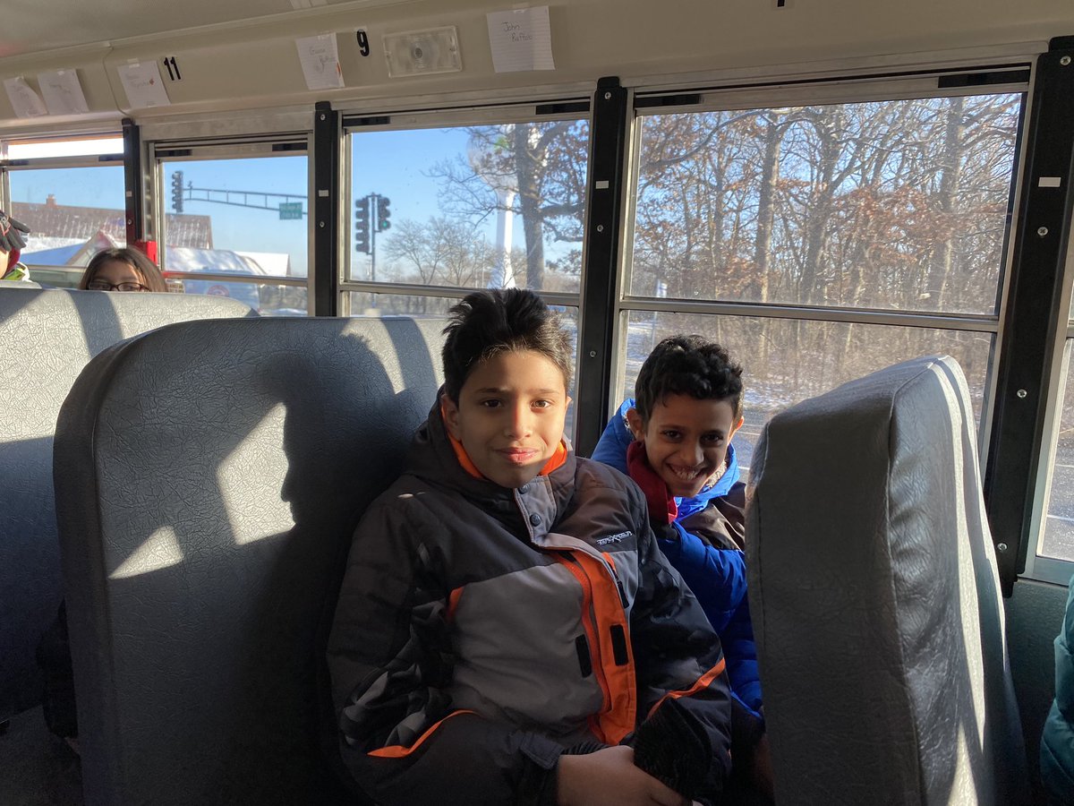 pearsonfifth's tweet photo. 4G is very excited for our field trip today! https://t.co/lS6HFctJ9B