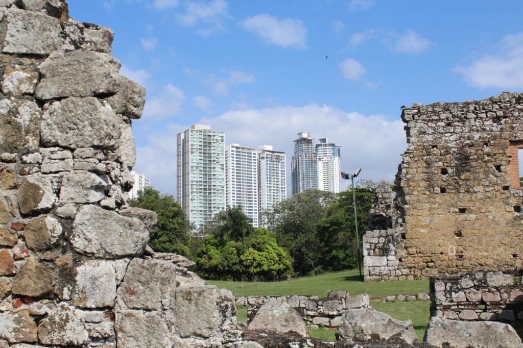 Fly&Dine tweet media