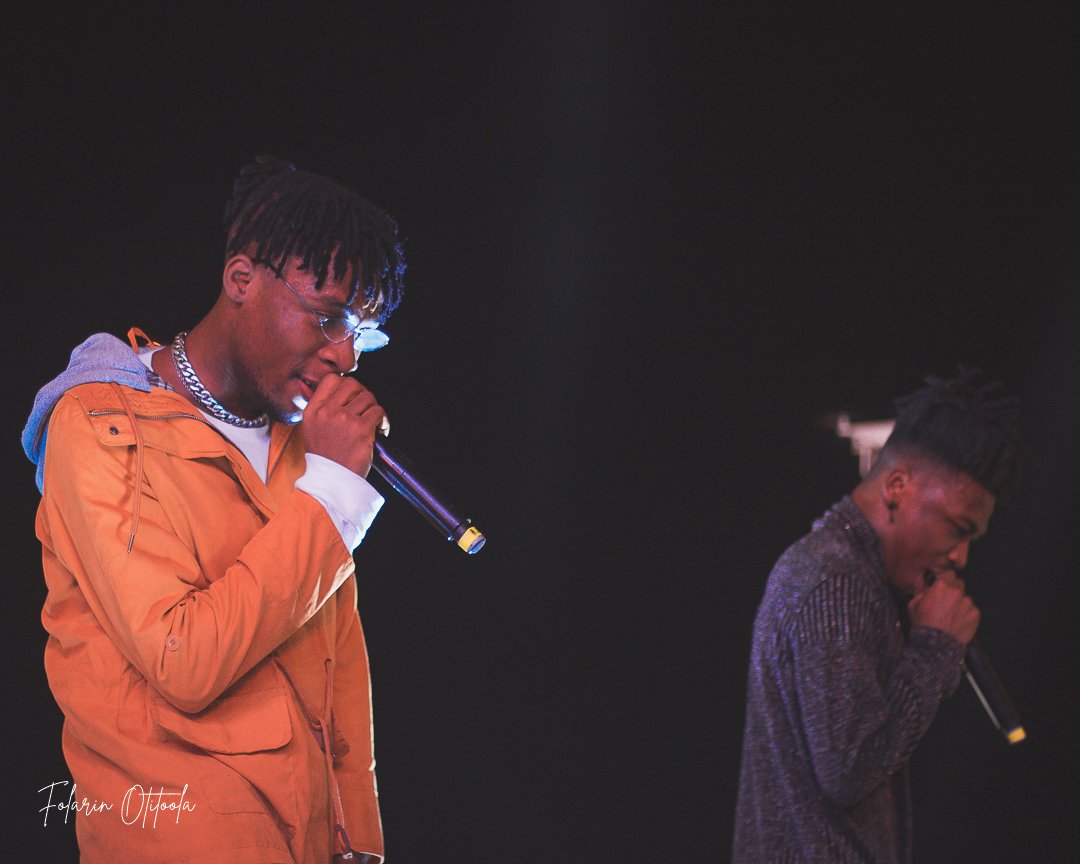 Folaszn's tweet photo. @joeboyofficial x @IamMayorKun #TMOLFest https://t.co/JXI1EyqhwQ