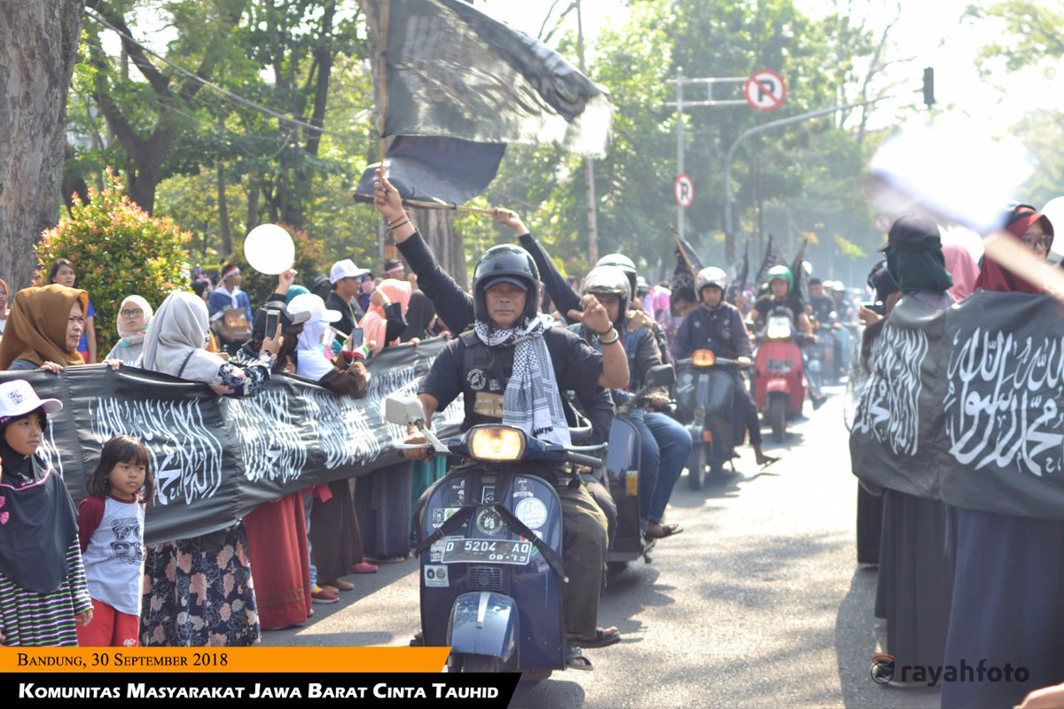 Semutibrahim6's tweet photo. Khilafah dan jihad untuk problem dunia saat ini https://t.co/rdw2pGFmbp