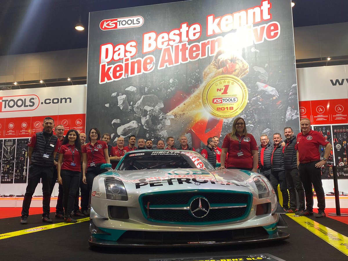 Die ganze Mannschaft bei den Profi Service Tagen 2019 auf der Messe Frankfurt! 🚀 <a href="/messefrankfurt/">Messe Frankfurt</a> „Das Beste kennt keine Alternative“💯 #messefrankfurt #kstools #profiservicetage