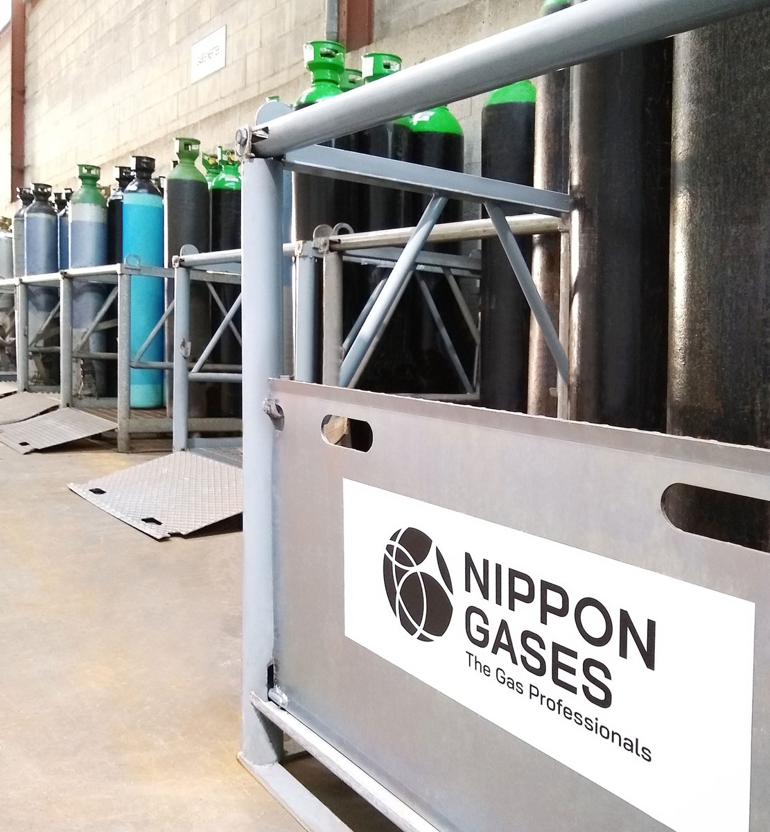 GrupoAlumisan's tweet photo. En #DISCOGA y #GASSOL somos distribuidores oficiales de gases industriales @NipponGasesESP para #soldadura #mig #mag #tig #láser #oxicorte

#FelizMartes https://t.co/QXgRwjDyVA