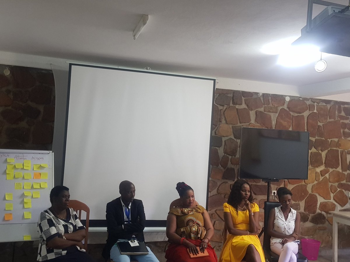 What's the Hub of the future? <a href="/Natacha/">Natacha Schrantz</a> de <a href="/BIHUB3/">Burundi Innovation Hub</a> answered:"The future is female. The Hub of the future is the one equipped to fit in the SMART City of tomorrow, connected and creative."